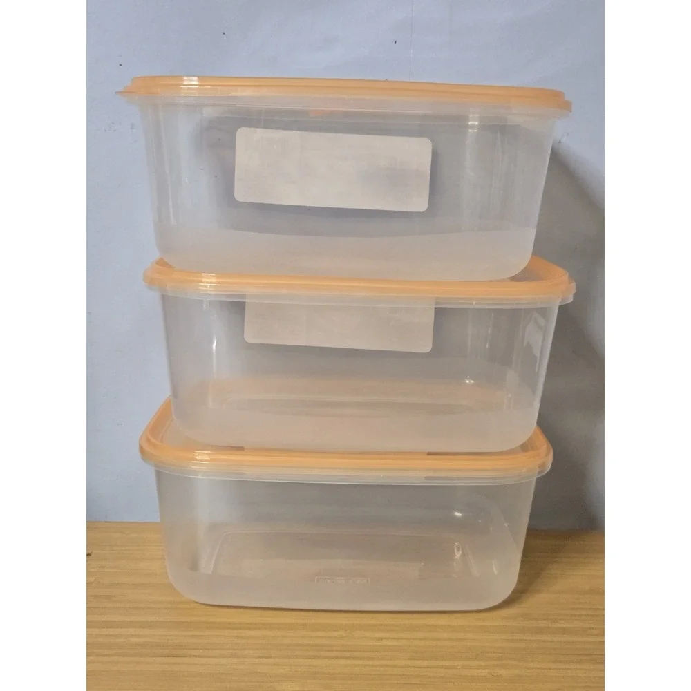 Surefresh 12.15 Cups/97.31oz  Dry/Cold/Freezer Food Storage Containers. Lot Of 3